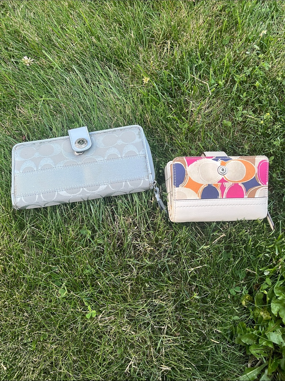 2 Coach Women's Signature Wallets in Light Gray and Multicolor damaged